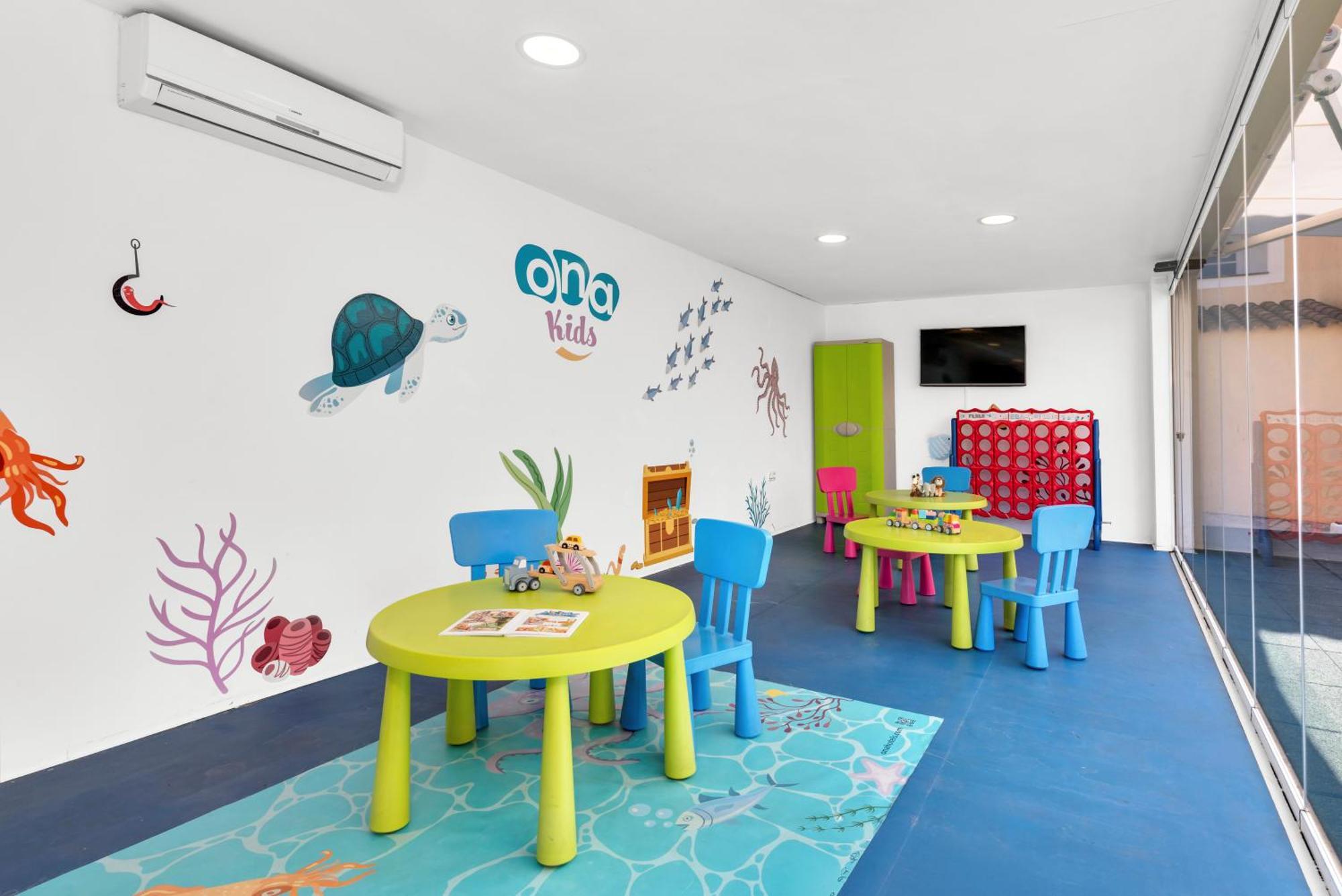 Ona Club Apartahotel 3*
